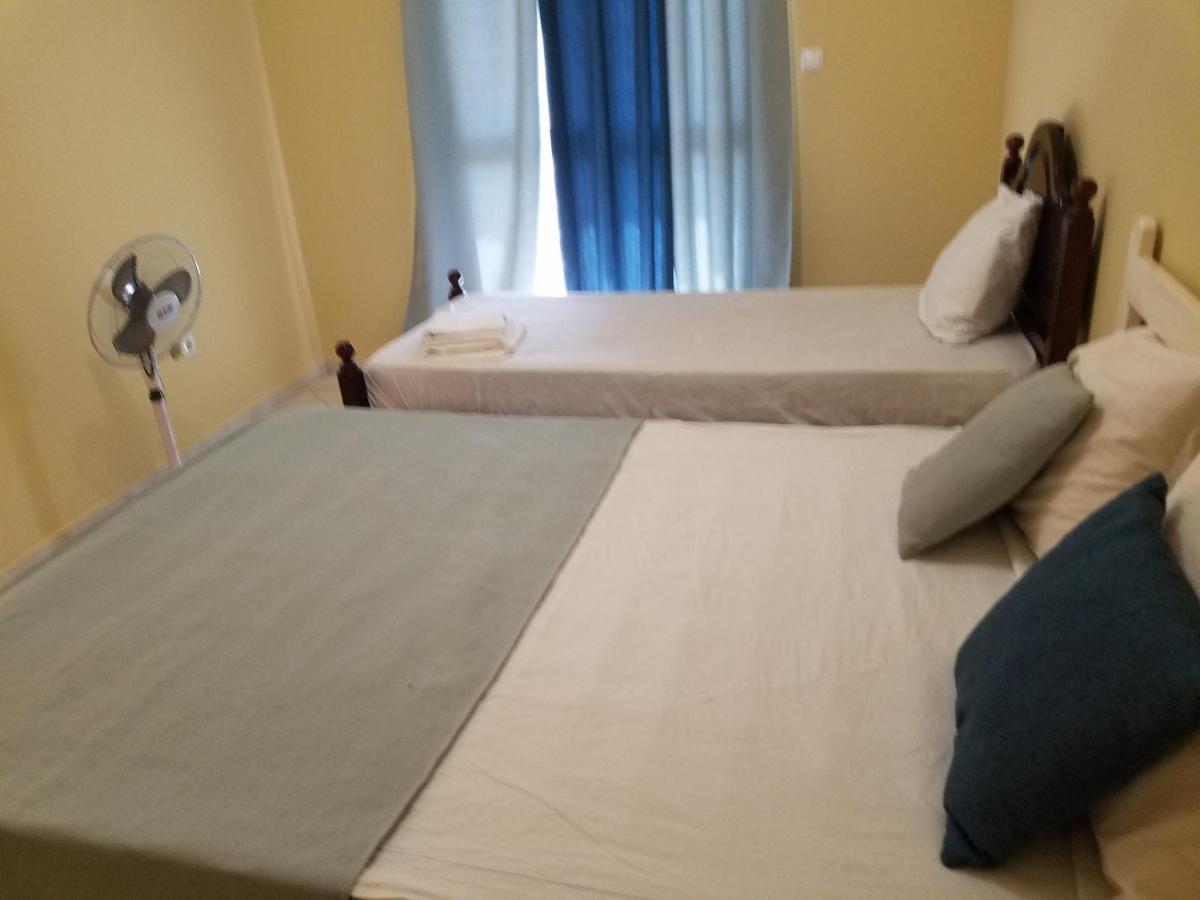 Chez Albino Guest House Сао Филипе Екстериор снимка