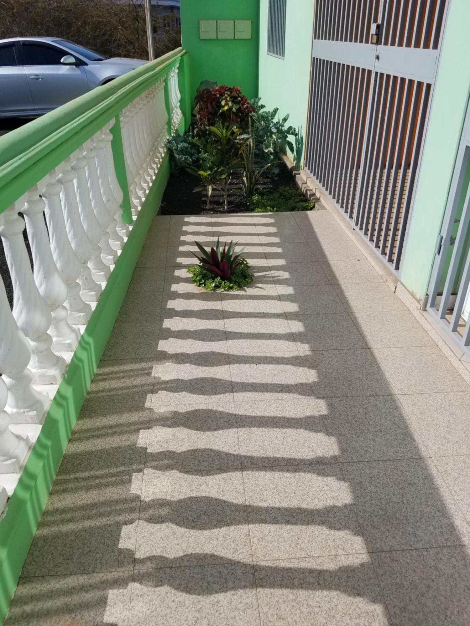 Chez Albino Guest House Сао Филипе Стая снимка